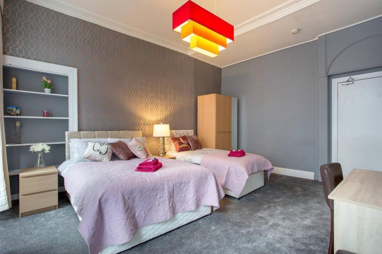 Stunning 2-Bed Apartment In Central Edimburgo Exterior foto
